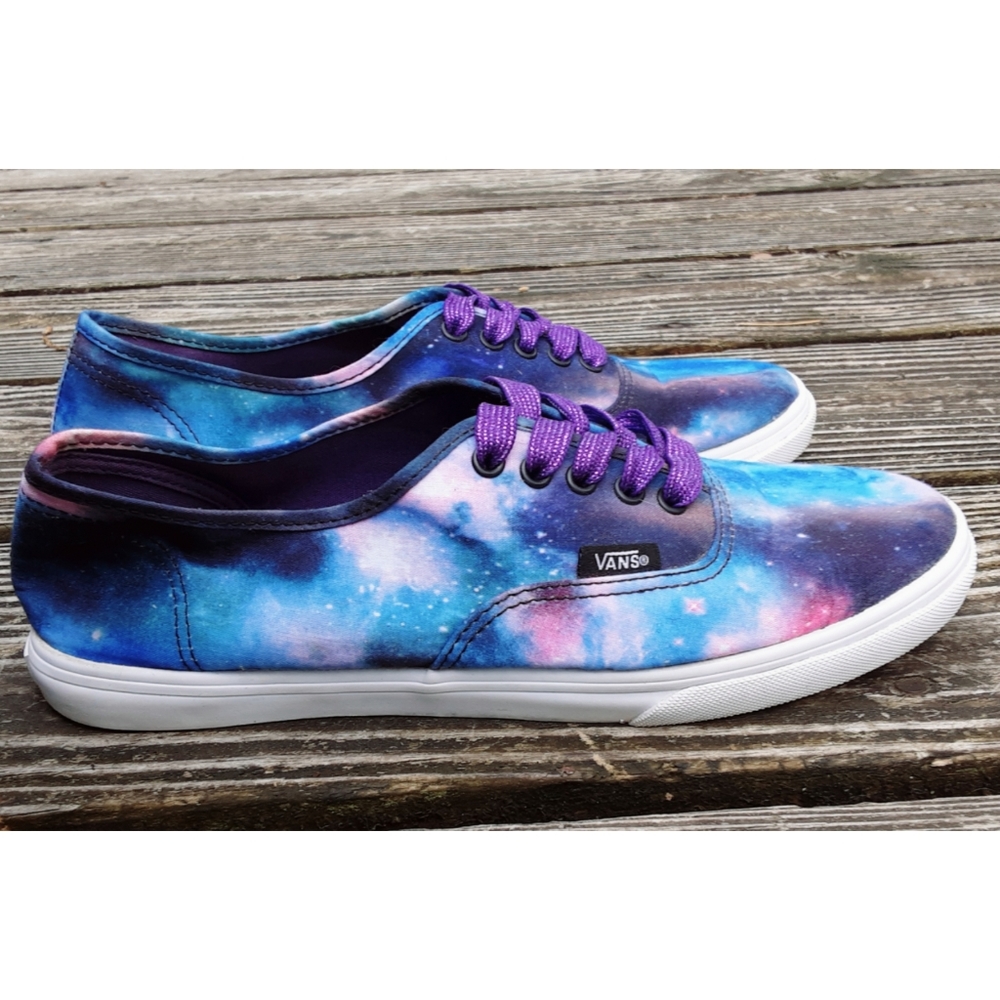 Vans Galaxy Print Lo Pro - EUC & Discontinued!